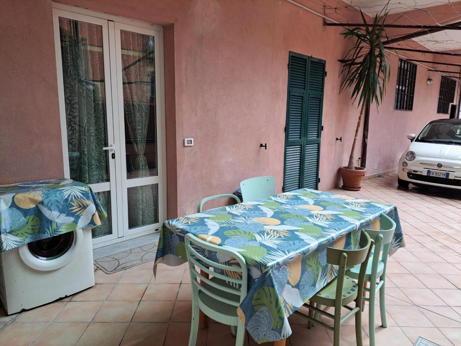 Casa Rosa Apartment Финале Лигуре Екстериор снимка